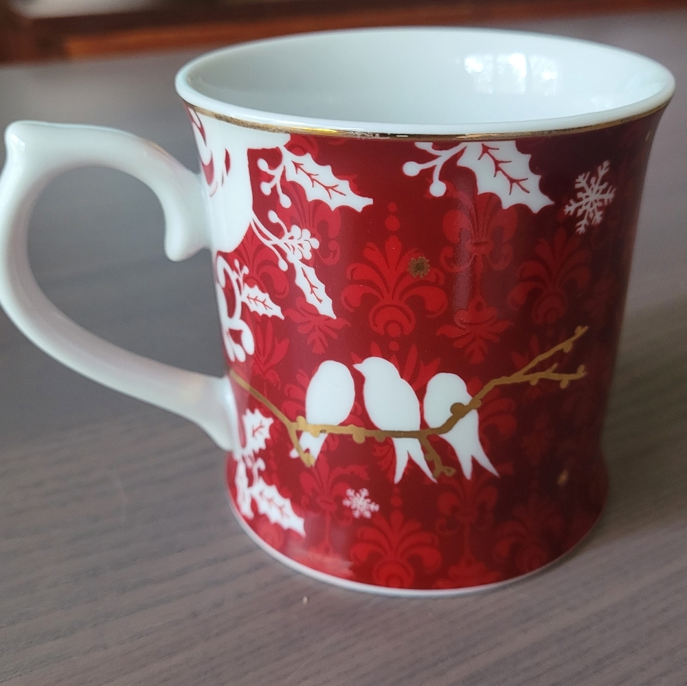 Starbucks mug cup Christmas Birds gold 2010